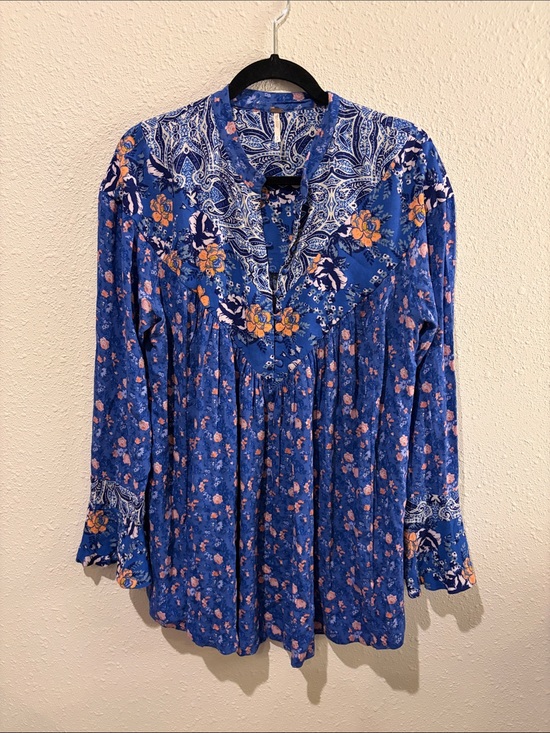 Free People Tops - Free People Blue Floral Paisley Tunic with Orange Accents
